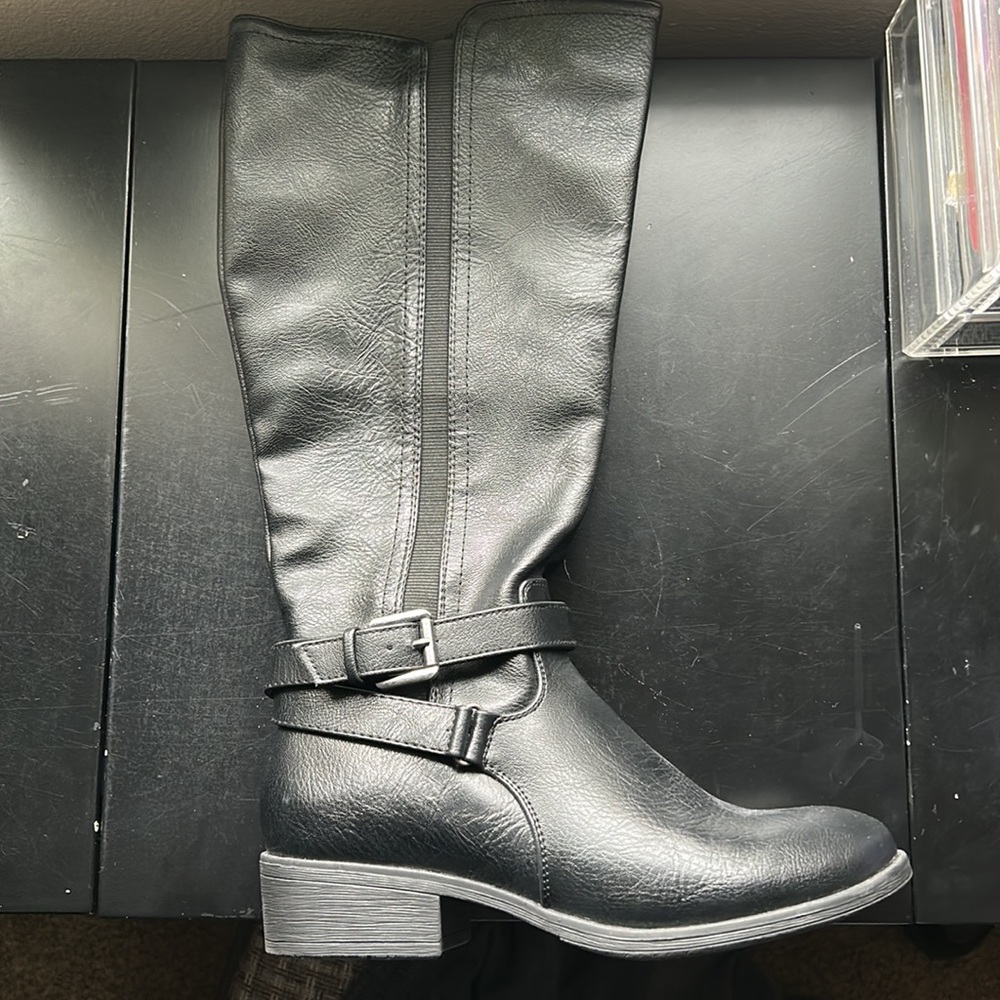 Wide calf boots